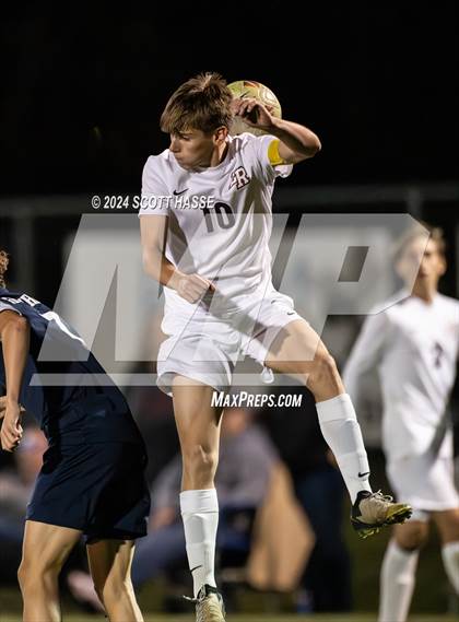 Thumbnail 1 in Greenhills vs. Eaton Rapids (MHSAA  D3 Reg Semifinal) photogallery.