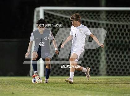 Thumbnail 3 in Greenhills vs. Eaton Rapids (MHSAA  D3 Reg Semifinal) photogallery.