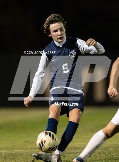 Thumbnail 1 in Greenhills vs. Eaton Rapids (MHSAA  D3 Reg Semifinal) photogallery.