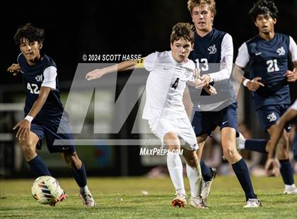Thumbnail 1 in Greenhills vs. Eaton Rapids (MHSAA  D3 Reg Semifinal) photogallery.