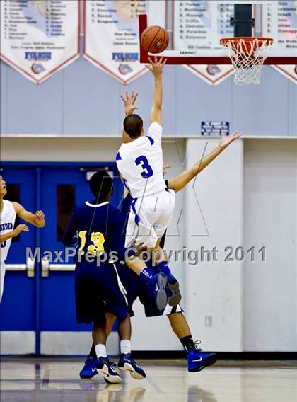 Thumbnail 2 in Rocklin vs Inderkum (Folsom-Vista Varsity Invitational) photogallery.