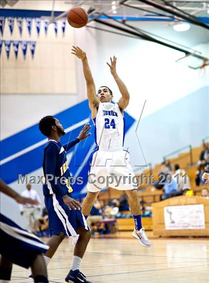 Thumbnail 3 in Rocklin vs Inderkum (Folsom-Vista Varsity Invitational) photogallery.