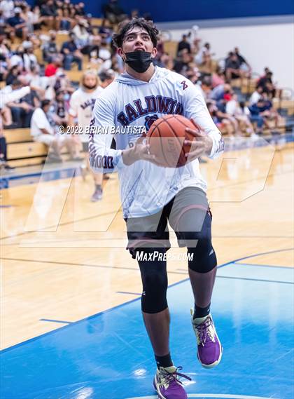 Thumbnail 2 in St. Louis vs Baldwin (HHSAA D1 Semifinal Playoff) photogallery.