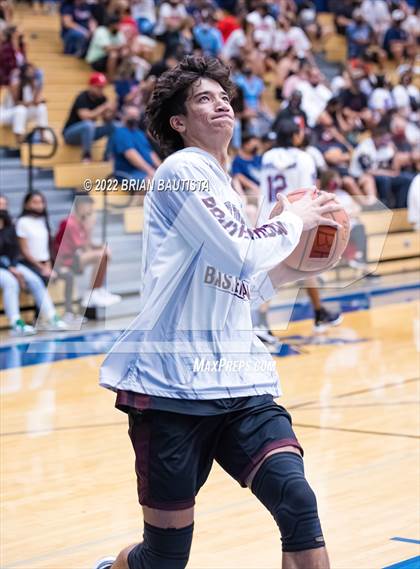 Thumbnail 3 in St. Louis vs Baldwin (HHSAA D1 Semifinal Playoff) photogallery.