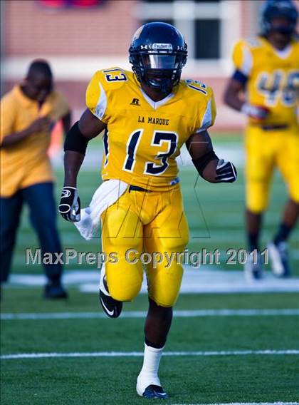 Thumbnail 1 in La Marque vs. Manvel (4A Region 3 Quarterfinals) photogallery.