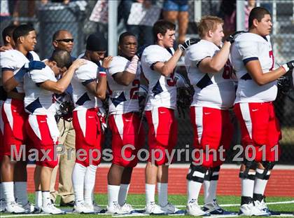 Thumbnail 2 in La Marque vs. Manvel (4A Region 3 Quarterfinals) photogallery.