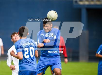 Thumbnail 2 in Southwest EC vs. Central  photogallery.