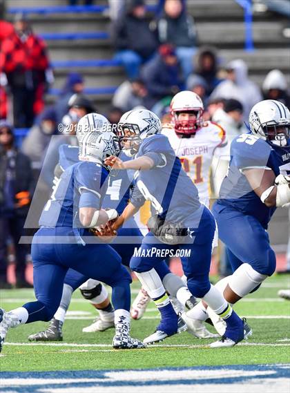 Thumbnail 3 in Hillhouse vs. St. Joseph (CIAC Class M Final) photogallery.