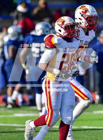 Thumbnail 3 in Hillhouse vs. St. Joseph (CIAC Class M Final) photogallery.
