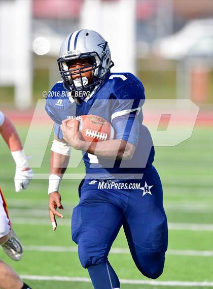 Thumbnail 3 in Hillhouse vs. St. Joseph (CIAC Class M Final) photogallery.