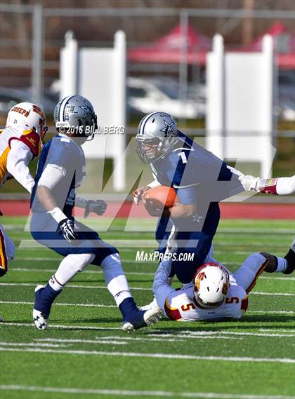 Thumbnail 2 in Hillhouse vs. St. Joseph (CIAC Class M Final) photogallery.