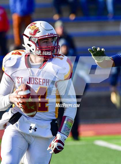 Thumbnail 3 in Hillhouse vs. St. Joseph (CIAC Class M Final) photogallery.