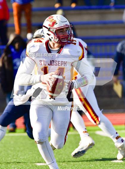 Thumbnail 1 in Hillhouse vs. St. Joseph (CIAC Class M Final) photogallery.
