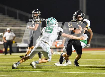Thumbnail 2 in Kerens vs. Crawford (UIL 2A Bi-District) photogallery.