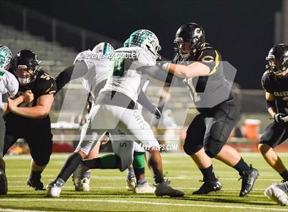 Thumbnail 3 in Kerens vs. Crawford (UIL 2A Bi-District) photogallery.