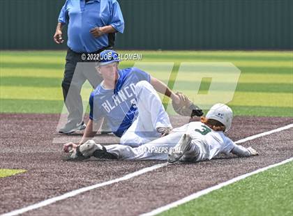 Thumbnail 3 in Blanco vs Marion (UIL 3A Region 4 Baseball Quarterfinal) photogallery.