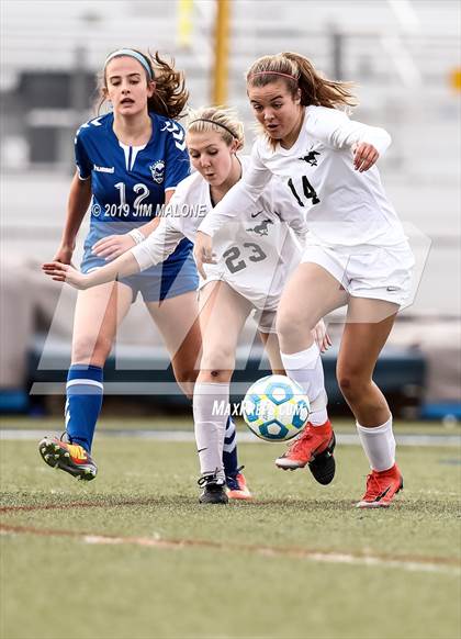 Thumbnail 2 in Monte Vista @ Davis (CIF Nor Cal Regional Championship D1) photogallery.