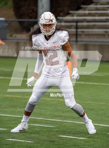 Thumbnail 1 in Eastside Catholic @ Central Catholic photogallery.