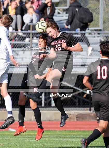 Thumbnail 3 in Andover @ Wellesley (MIAA Division 1 Preliminary Round) photogallery.