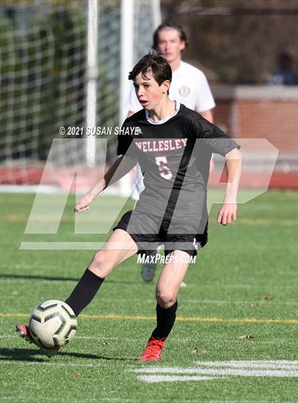 Thumbnail 3 in Andover @ Wellesley (MIAA Division 1 Preliminary Round) photogallery.