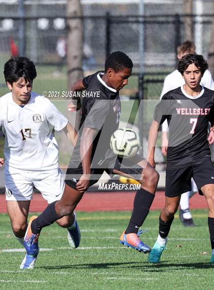Thumbnail 3 in Andover @ Wellesley (MIAA Division 1 Preliminary Round) photogallery.
