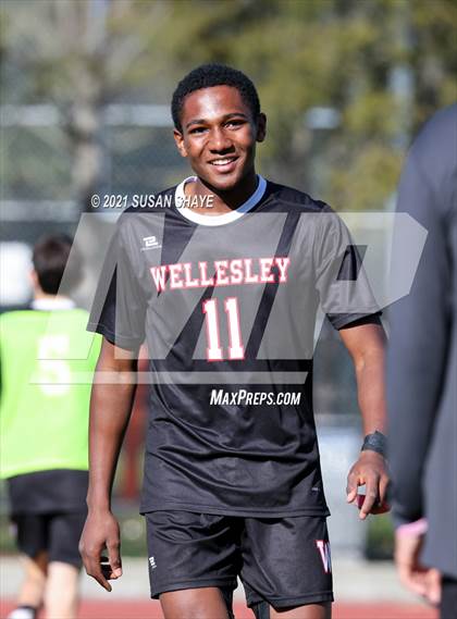 Thumbnail 1 in Andover @ Wellesley (MIAA Division 1 Preliminary Round) photogallery.