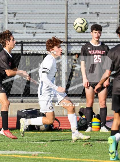 Thumbnail 2 in Andover @ Wellesley (MIAA Division 1 Preliminary Round) photogallery.