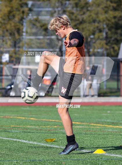 Thumbnail 3 in Andover @ Wellesley (MIAA Division 1 Preliminary Round) photogallery.