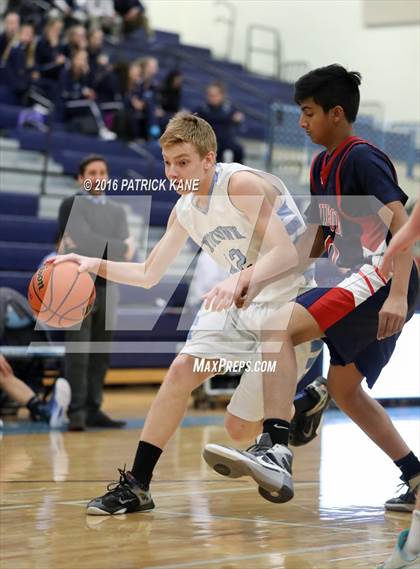 Thumbnail 3 in Jefferson @ Yorktown photogallery.