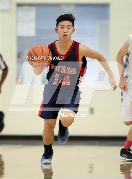 Thumbnail 1 in Jefferson @ Yorktown photogallery.