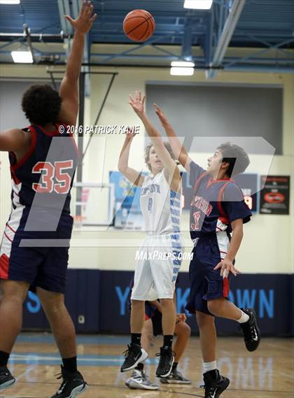 Thumbnail 3 in Jefferson @ Yorktown photogallery.
