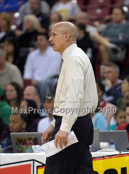 Thumbnail 2 in Newark Memorial vs. De La Salle (CIF NorCal D1 Final) photogallery.