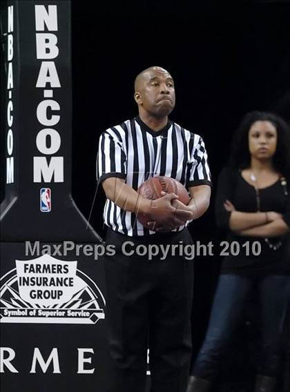 Thumbnail 2 in Newark Memorial vs. De La Salle (CIF NorCal D1 Final) photogallery.