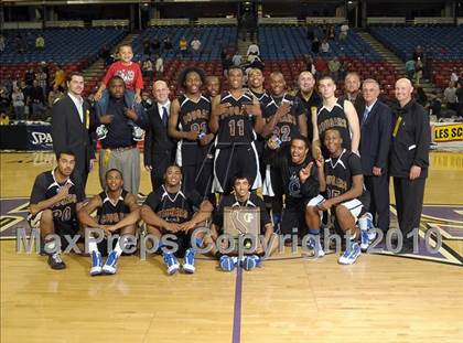 Thumbnail 3 in Newark Memorial vs. De La Salle (CIF NorCal D1 Final) photogallery.