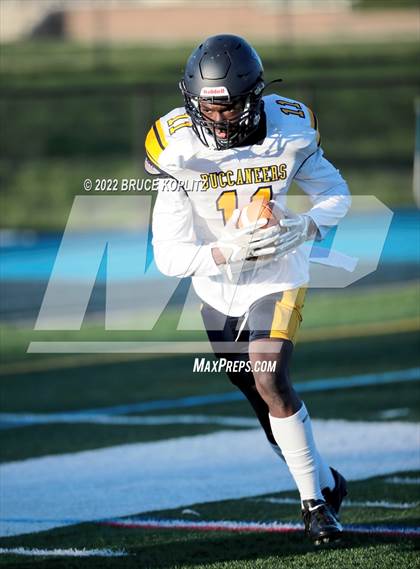 Thumbnail 2 in Belleville @ Millburn photogallery.