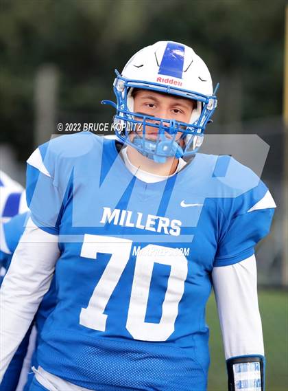 Thumbnail 3 in Belleville @ Millburn photogallery.