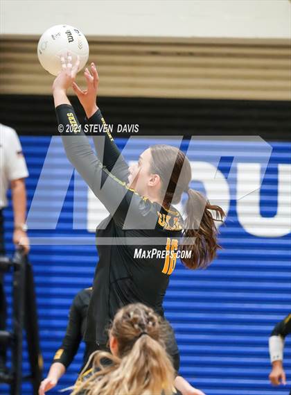 Thumbnail 1 in Gilbert vs. Chaparral photogallery.