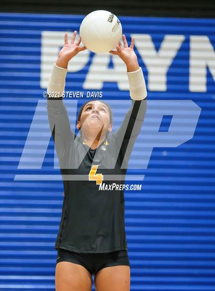 Thumbnail 3 in Gilbert vs. Chaparral photogallery.