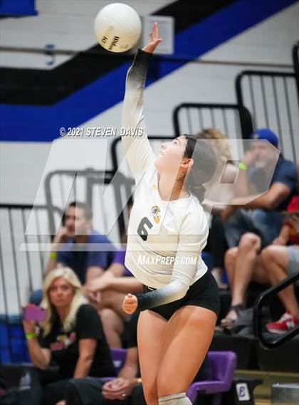 Thumbnail 1 in Gilbert vs. Chaparral photogallery.