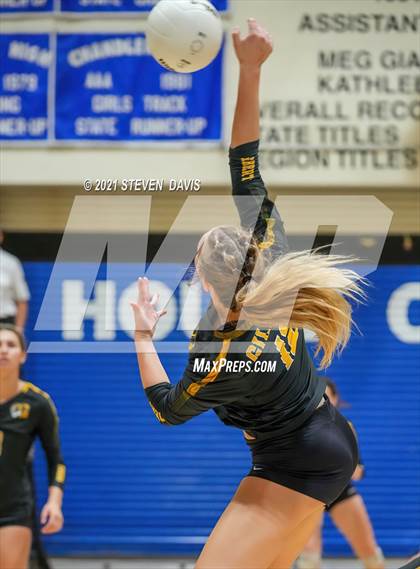 Thumbnail 1 in Gilbert vs. Chaparral photogallery.
