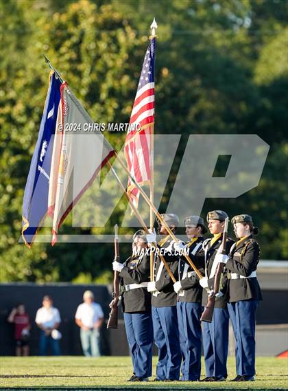 Thumbnail 1 in White Knoll @ Camden photogallery.