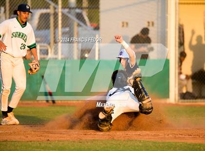 Thumbnail 3 in Strawberry Crest @ Sumner photogallery.