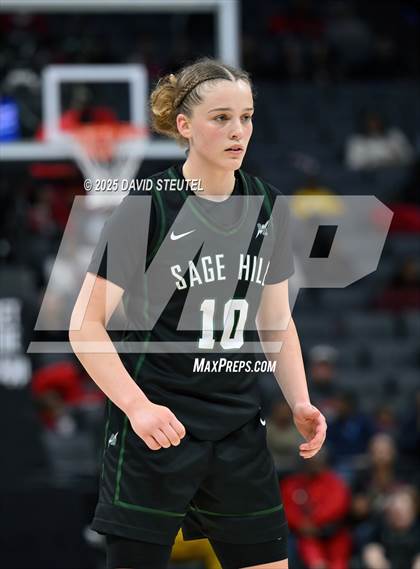 Thumbnail 1 in Sage Hill vs. Carondelet (CIF State D1 Final) photogallery.