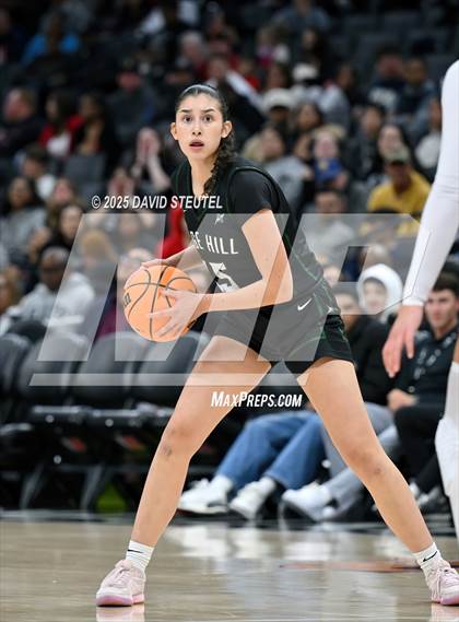 Thumbnail 3 in Sage Hill vs. Carondelet (CIF State D1 Final) photogallery.