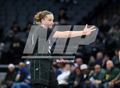 Thumbnail 2 in Sage Hill vs. Carondelet (CIF State D1 Final) photogallery.