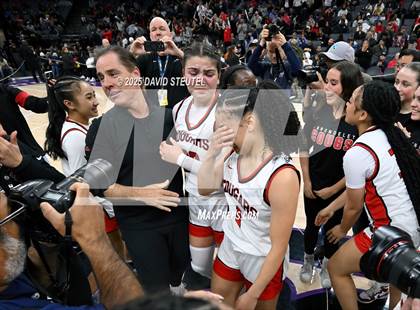 Thumbnail 3 in Sage Hill vs. Carondelet (CIF State D1 Final) photogallery.