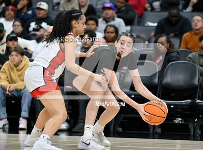 Thumbnail 1 in Sage Hill vs. Carondelet (CIF State D1 Final) photogallery.