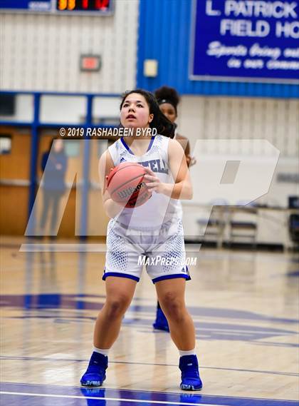 Thumbnail 3 in Chantilly vs. Bishop O'Connell (Rebel Run Classic) photogallery.