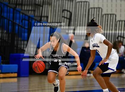 Thumbnail 3 in Chantilly vs. Bishop O'Connell (Rebel Run Classic) photogallery.