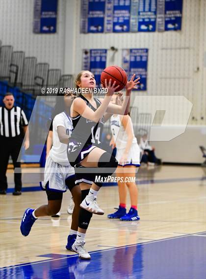 Thumbnail 3 in Chantilly vs. Bishop O'Connell (Rebel Run Classic) photogallery.